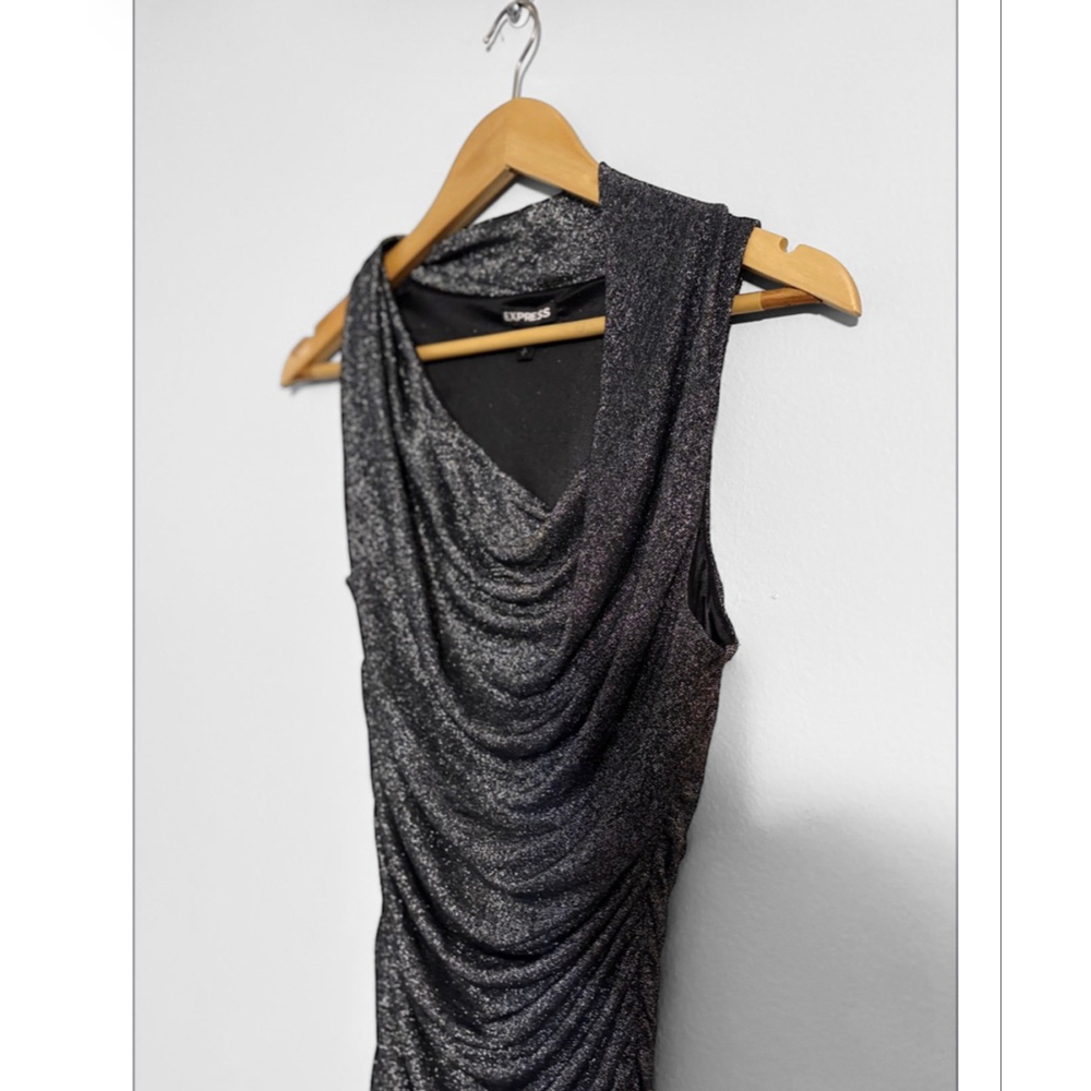 Express Shimmer Party Top - Picture 3 of 4